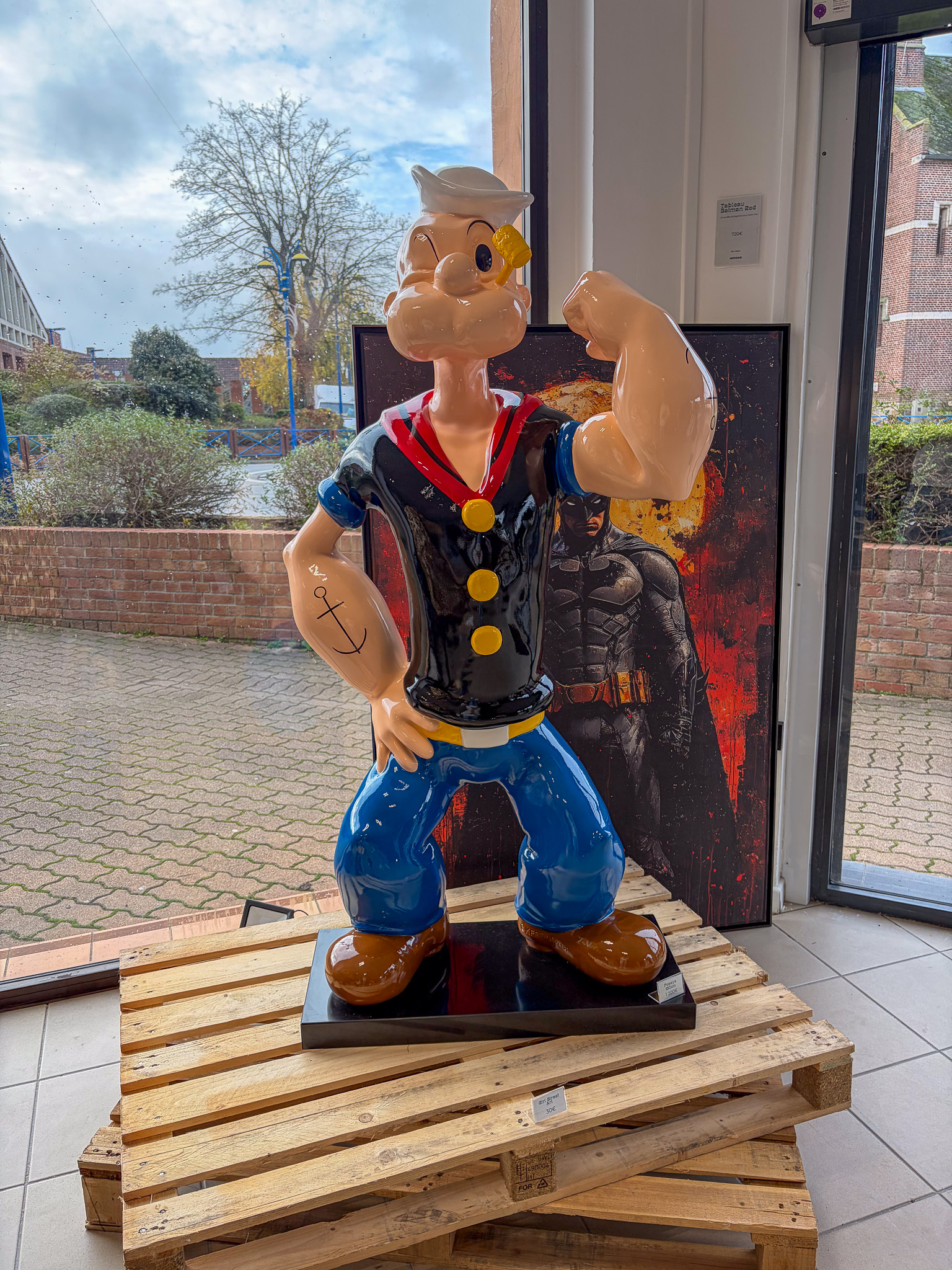 Statue Popeye en résine 150 cm colorée ArtHome