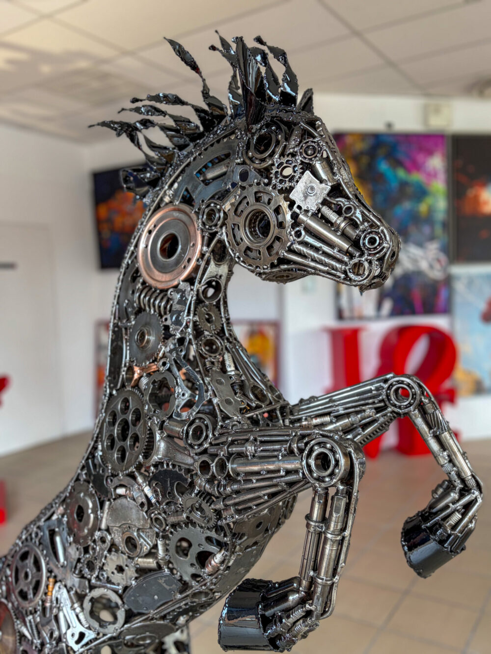 Statue cheval métal pièces mécaniques