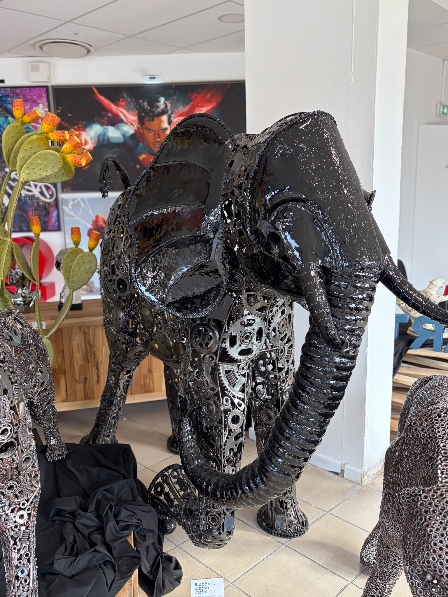 Éléphant en pièces métalliques – sculpture artisanale ArtHome