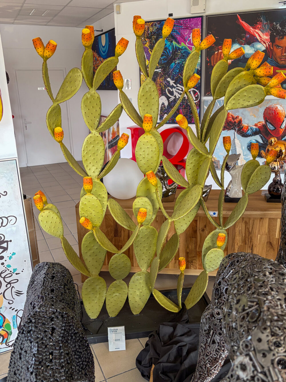 Cactus en métal vert grand format