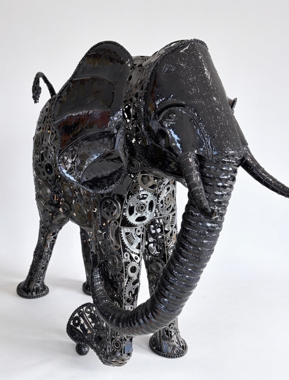 Éléphant en pièces métalliques – sculpture artisanale ArtHome