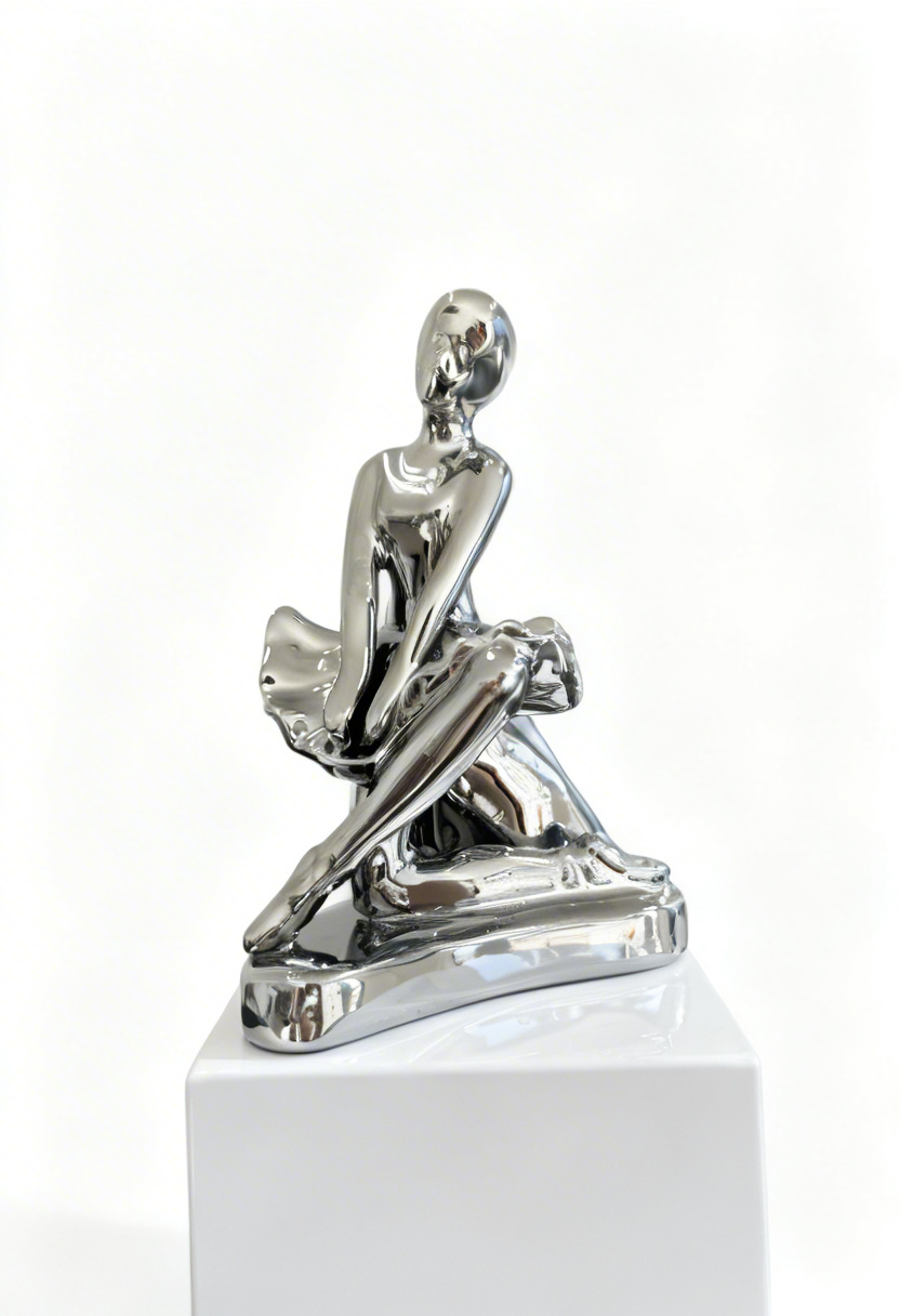 figurine-ballerine-assise-tutu-chrome-argent-deco-salon-contemporain