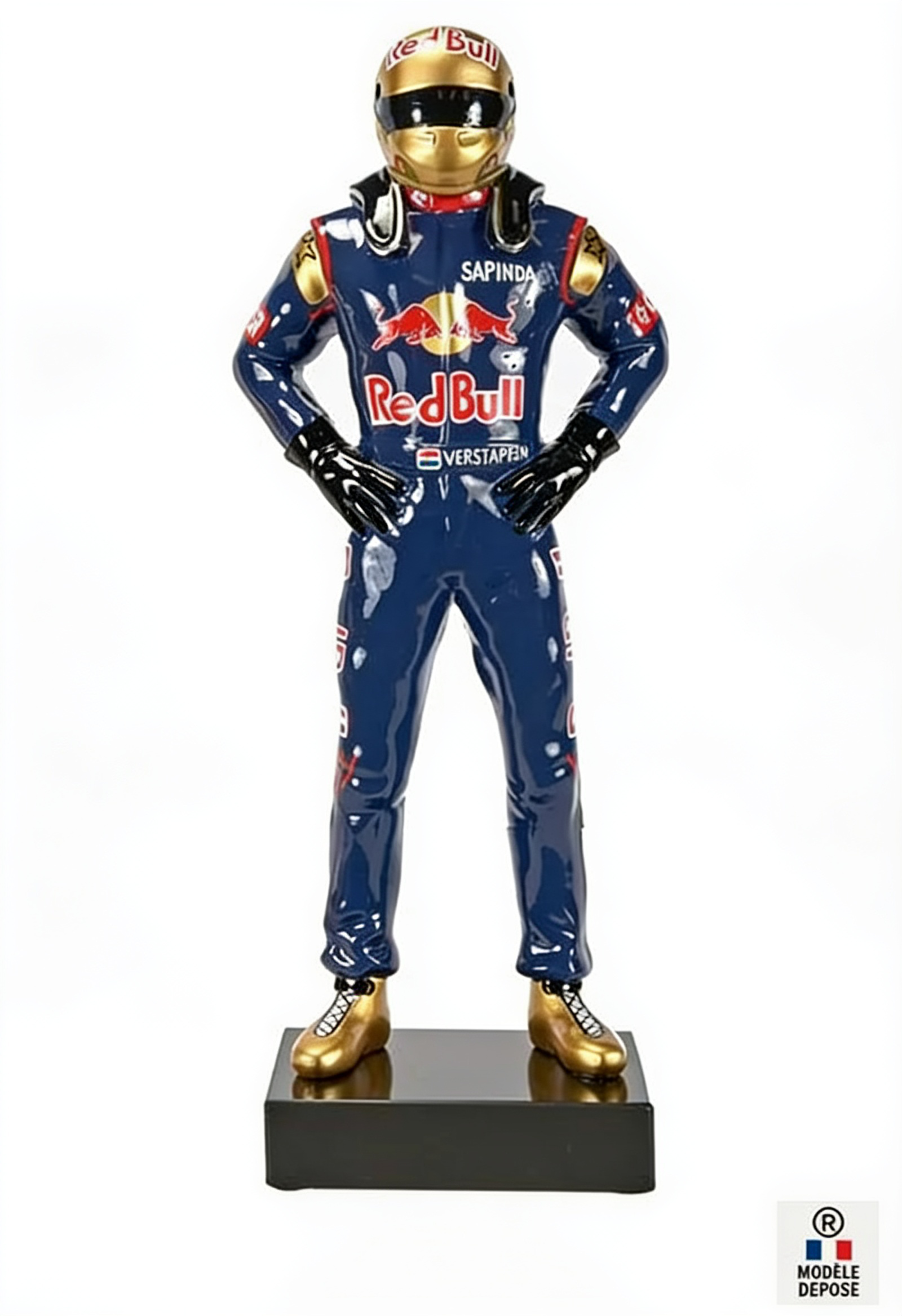 Sculpture pilote Red Bull Racing résine 150 cm – statue F1 décoration salon