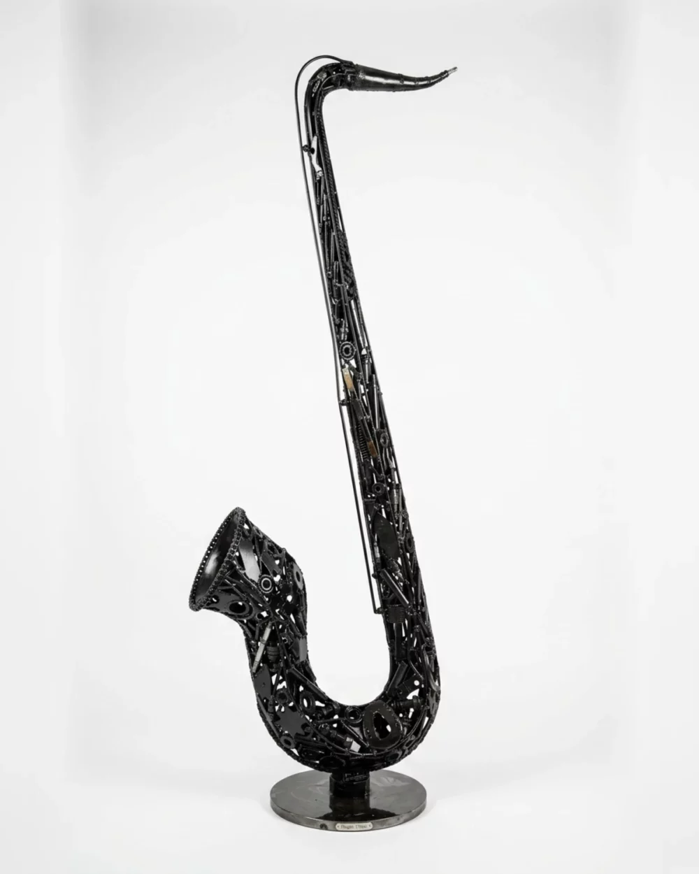 Saxophone métal noir 170 cm